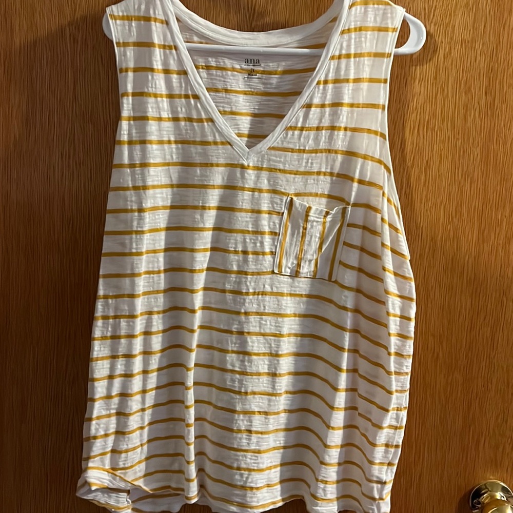 Ana brand tank